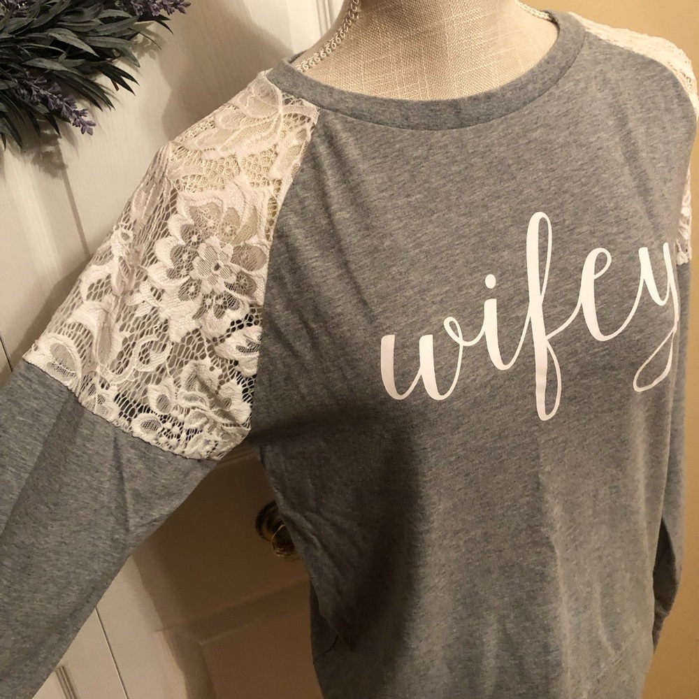💍David’s Bridal💍 comfy wifey shirt - Picture 2 of 3
